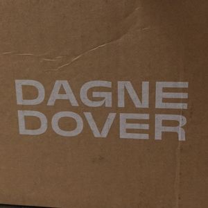 Dagne Dover box